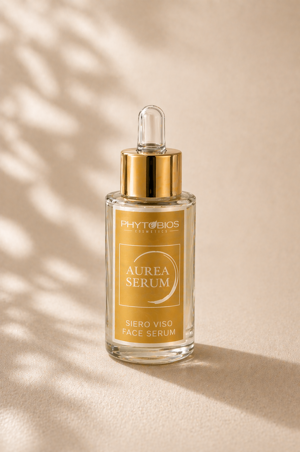 aurea siero viso con foglie d'oro